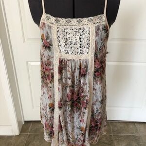 NEW Ralph Lauren Stretch Lace Top